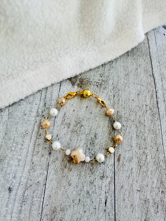 Neutral Glass Bead and Pearl Bracelet